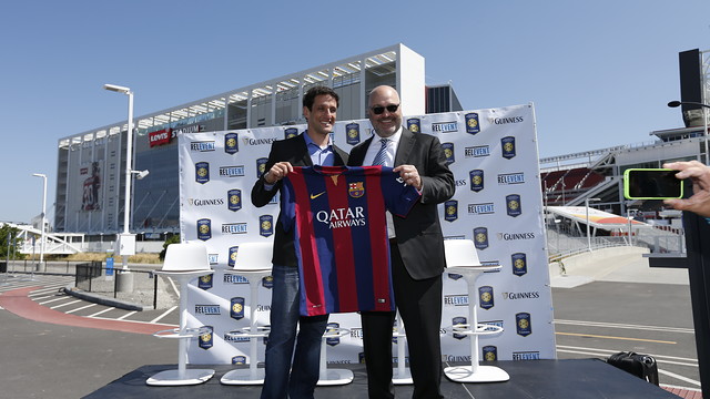 Belletti representa al FC Barcelona en San Francisco