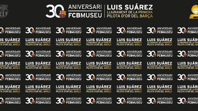 EN DIRECTO – Luis Suárez entrega el primer Balón de Oro del Barça al Museo