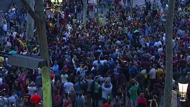 Canaletes hierve con la victoria del Barça