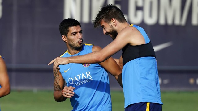 Doble sesión de entrenamiento con 23 hombres