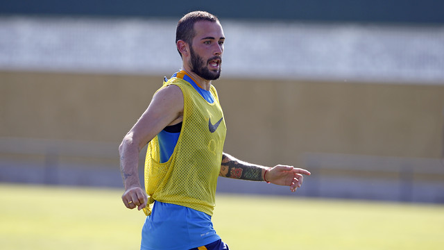 Aleix Vidal participa en un partido de entrenamiento con el Barça B