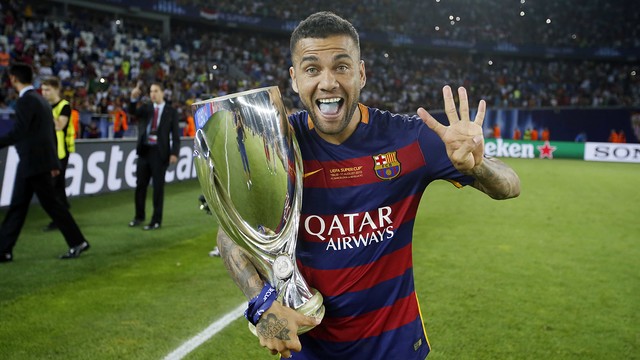 El seguimiento de Dani Alves durante la Supercopa de Europa