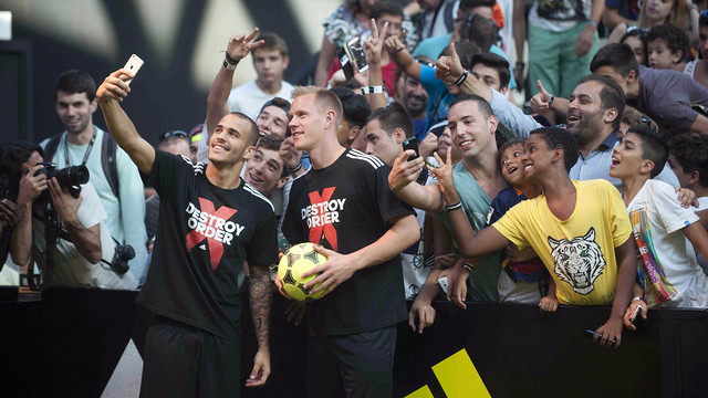 Ter Stegen y Sandro coinciden: «Echaremos de menos a Piqué»