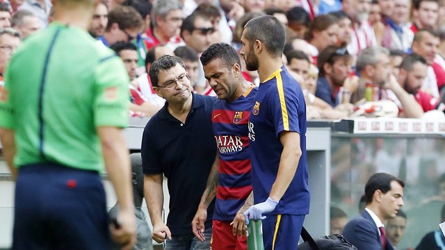 Este lunes, más pruebas a Dani Alves y Sergio Busquets