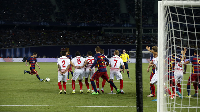 Los goles se rubrican con la zurda