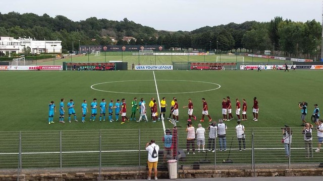 AS Roma – Juvenil A: Empate para empezar el camino europeo (0-0)