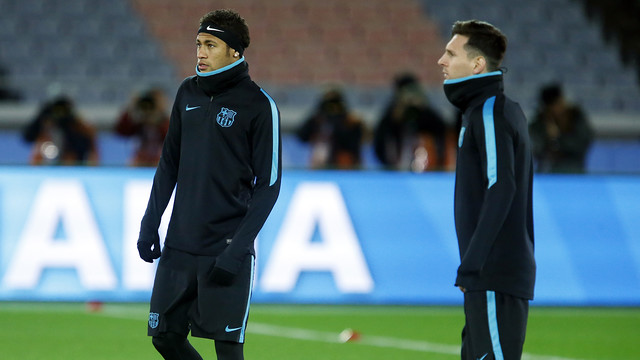 Messi y Neymar se entrenan en el Yokohama Stadium