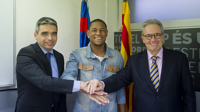 Robert Gonçalves llega cedido al Barça B