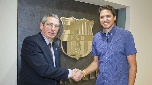 Edmilson, nuevo embajador de la FCBEscola en el mundo