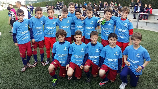 El deporte formativo del Barça apoya la lucha contra el cáncer infantil