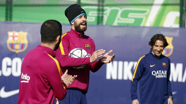 Los 19 futbolistas convocados para jugar contra el Arsenal