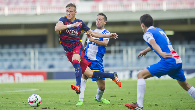 CD Alcoyano – FC Barcelona B: Resisten en El Collao (3-3)