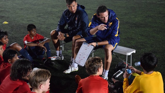 Los niños de la FCBEscola Singapur cumplirán un sueño