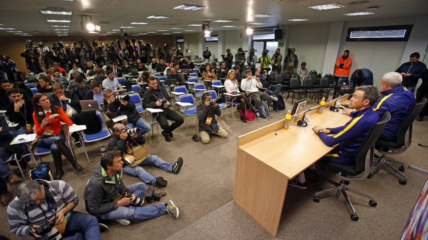 Luis Enrique: «Más que un duelo de tridentes, es un partido de equipos»