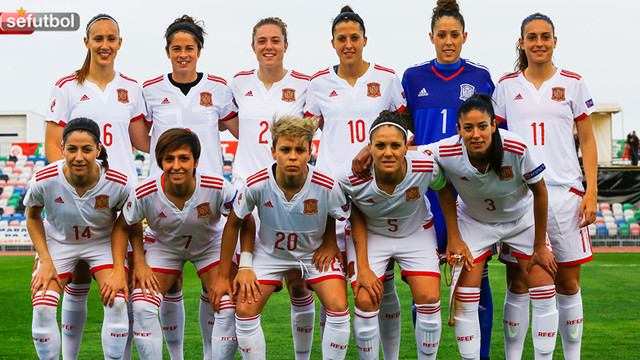 Marta Torrejón, Ruth, Alexia, Olga y Jenni Hermoso golean ante Portugal (1-4)